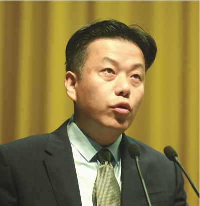 理想門(mén)業(yè)為荊門(mén)獵豹汽車(chē)工業(yè)園提供工業(yè)門(mén)服務(wù)